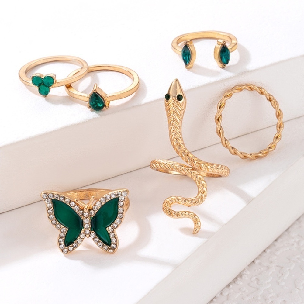 *CHANTRIA* 6-Pc Gold x Green Snake Fashion Ring Set
